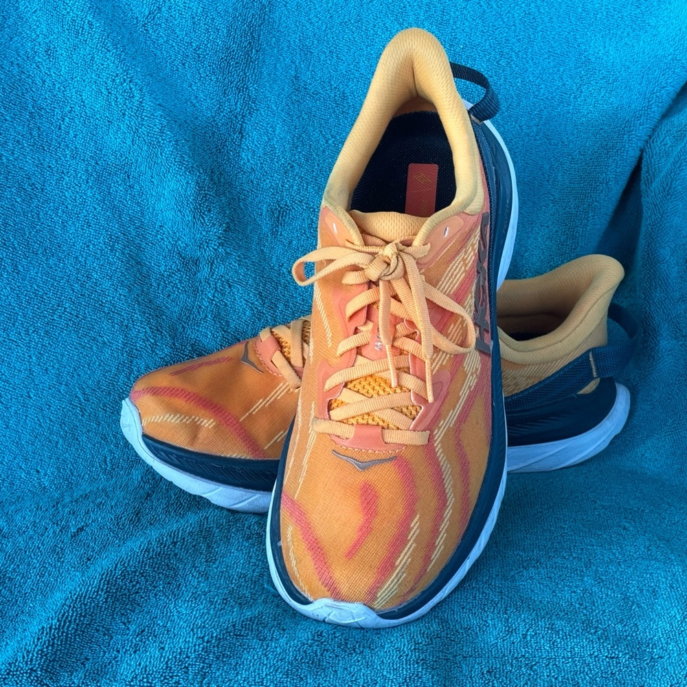 Women’s HOKA ONE ONE Mach Supersonic Orange Sneakers 1130251-RYCM